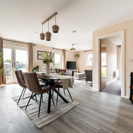 2Bed Apartment Manchester-2