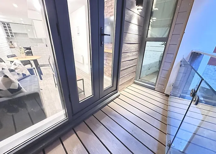 The Works - Private One Bedroom Apartment